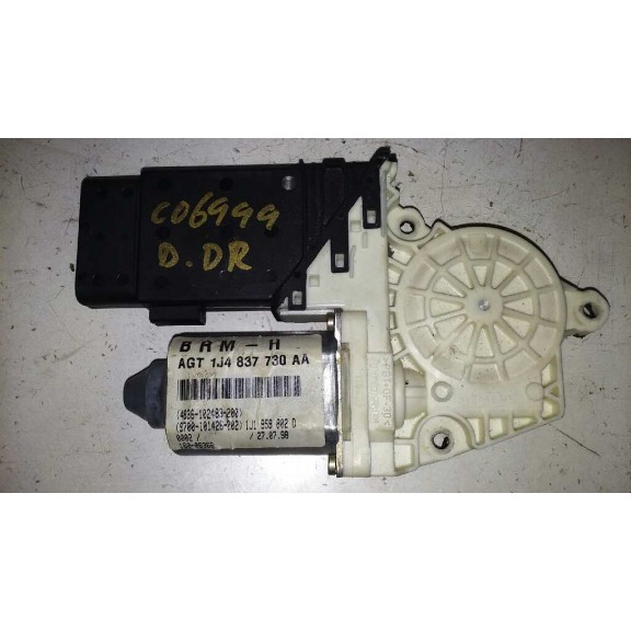 Recambio de motor elevalunas delantero derecho para volkswagen golf iv berlina (1j1) básico referencia OEM IAM  5P 