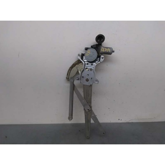 Recambio de elevalunas delantero derecho para suzuki swift berlina (mz) 1.3 16v cat referencia OEM IAM 2621003370 8343063J00 6PI
