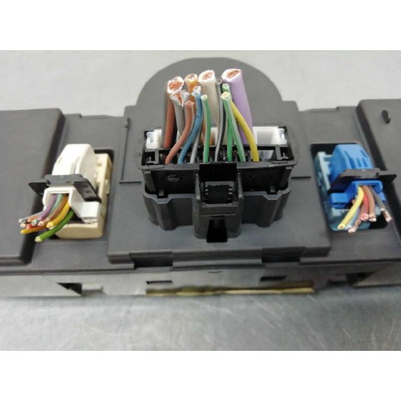 Recambio de mando climatizador para renault megane ii berlina 5p authentique referencia OEM IAM 8200344840  