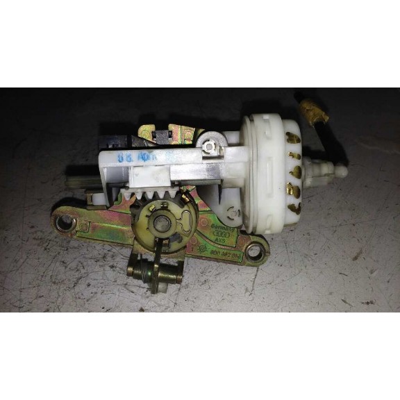 Recambio de bombin porton trasero para audi a4 berlina (b5) 1.9 tdi referencia OEM IAM   