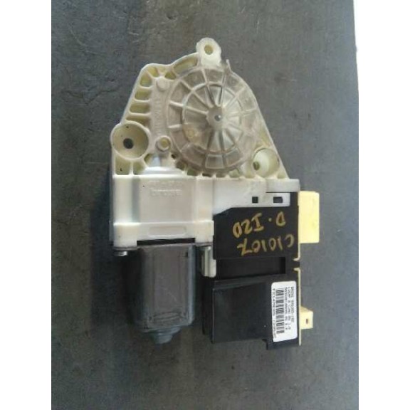 Recambio de motor elevalunas delantero izquierdo para peugeot 307 berlina (s2) d-sign referencia OEM IAM   