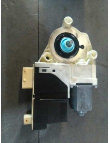 Recambio de motor elevalunas delantero izquierdo para peugeot 307 berlina (s2) d-sign referencia OEM IAM    2