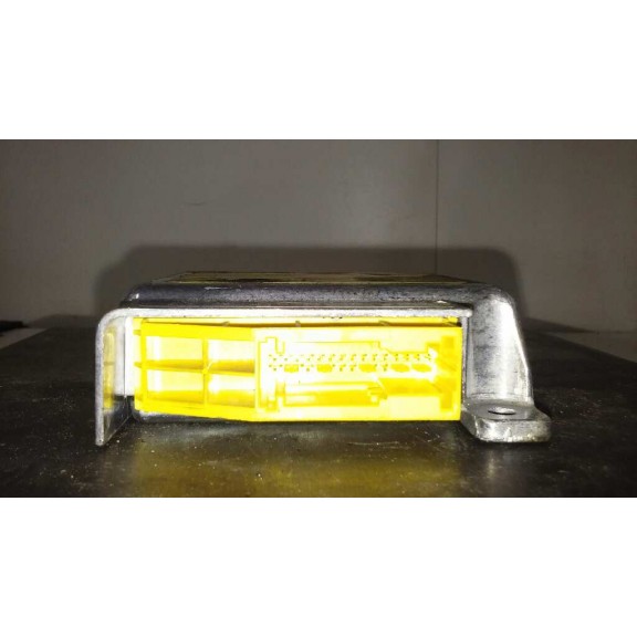 Recambio de centralita airbag para kia rio 1.5 cat referencia OEM IAM OK32B677F0  