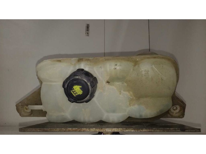 Recambio de botella de expansion para nissan juke (f15) kuro referencia OEM IAM   