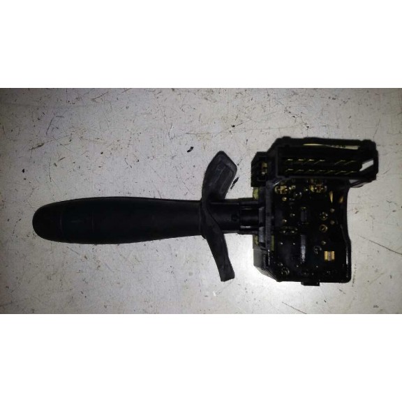 Recambio de mando limpia para dacia logan ambiance referencia OEM IAM 8200375336  