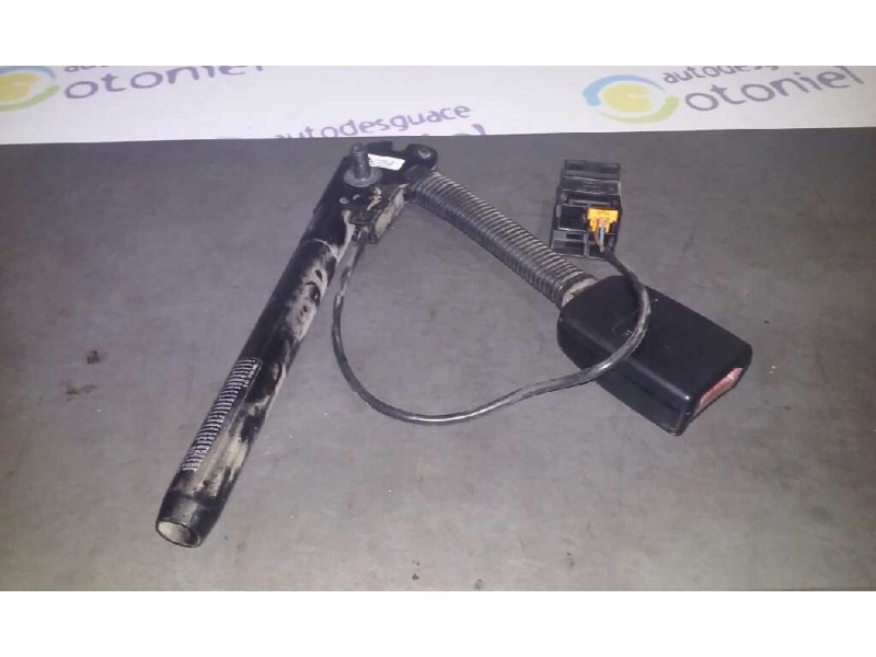 Recambio de pretensor airbag derecho para ford fiesta (cbk) ambiente referencia OEM IAM 2S6AA61208AC ENGANCHE 