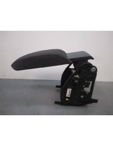 Recambio de apoyabrazos central para skoda octavia combi (5e5) style referencia OEM IAM 5E0864207  