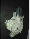 Recambio de motor elevalunas delantero izquierdo para ford focus berlina (cap) 1.6 tdci cat referencia OEM IAM 0130822217  