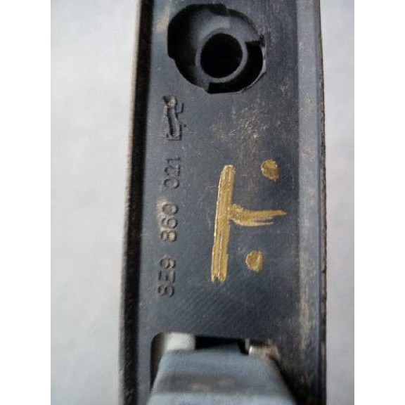 Recambio de barras techo para audi a4 avant (8e) 1.9 tdi referencia OEM IAM 8E9860021 X2 8E9860022