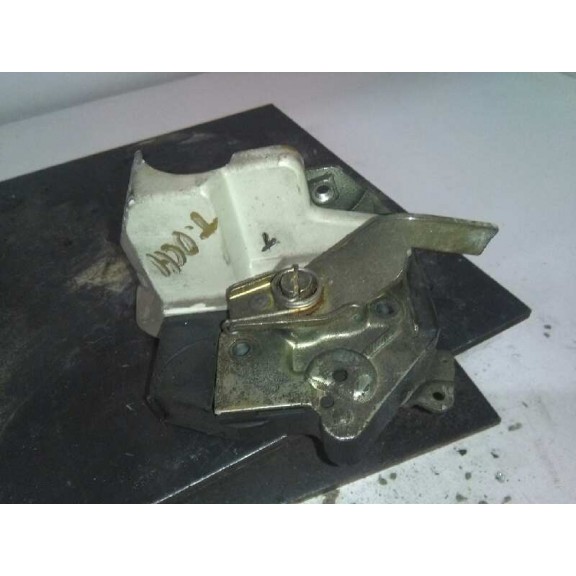 Recambio de cerradura puerta trasera derecha para mercedes-benz clase e (w124) berlina d 200 (124.120) referencia OEM IAM   