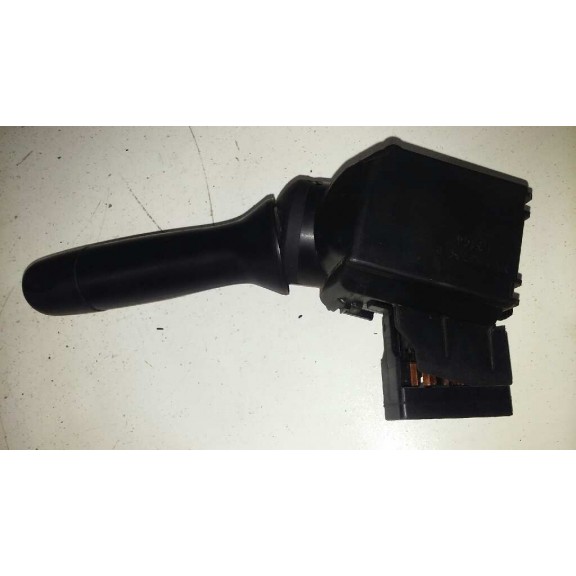 Recambio de mando limpia para toyota yaris 1.4 turbodiesel cat referencia OEM IAM 17F003LH  