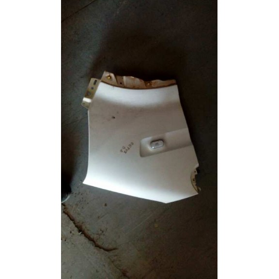 Recambio de aleta delantera derecha para nissan interstar mod. 04 (x70) 2.5 dci diesel cat referencia OEM IAM  BLANCA 