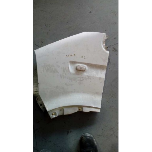 Recambio de aleta delantera izquierda para nissan interstar mod. 04 (x70) 2.5 dci diesel cat referencia OEM IAM  BLANCA 