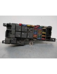 Recambio de caja reles / fusibles para volvo xc90 2.4 diesel cat referencia OEM IAM 518826011  