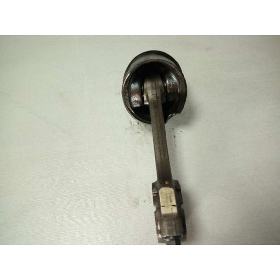 Recambio de piston para alfa romeo mito (145) 1.3 jtd cat referencia OEM IAM 06935  CON BIELA