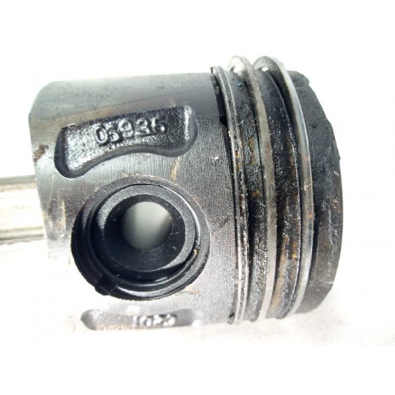 Recambio de piston para alfa romeo mito (145) 1.3 jtd cat referencia OEM IAM 06935  CON BIELA