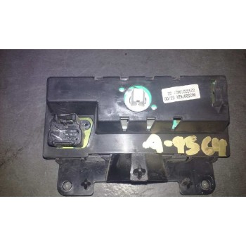 Recambio de display para peugeot 206 berlina xr referencia OEM IAM 96250976ZR  