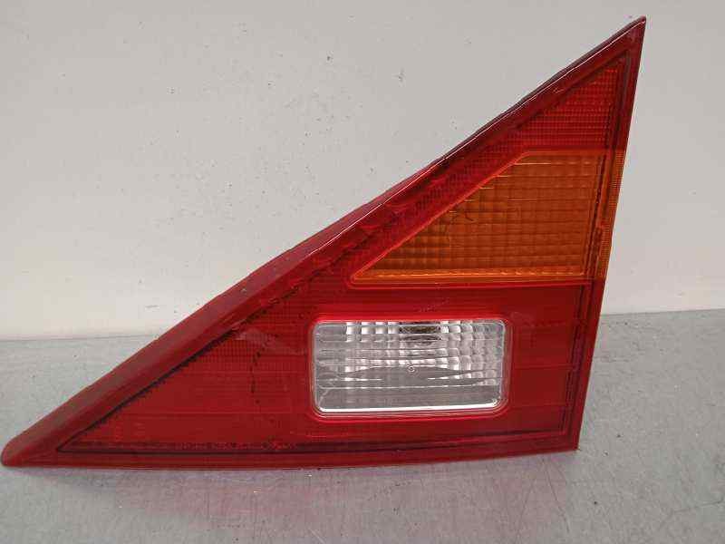 Recambio de piloto trasero derecho interior para ssangyong rodius xdi referencia OEM IAM 3064411 TOCADO POR DENTRO LIGERAMENTE 