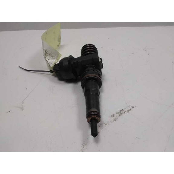 Recambio de inyector para seat ibiza (6l1) signo referencia OEM IAM 0414720037 038130073AJ 