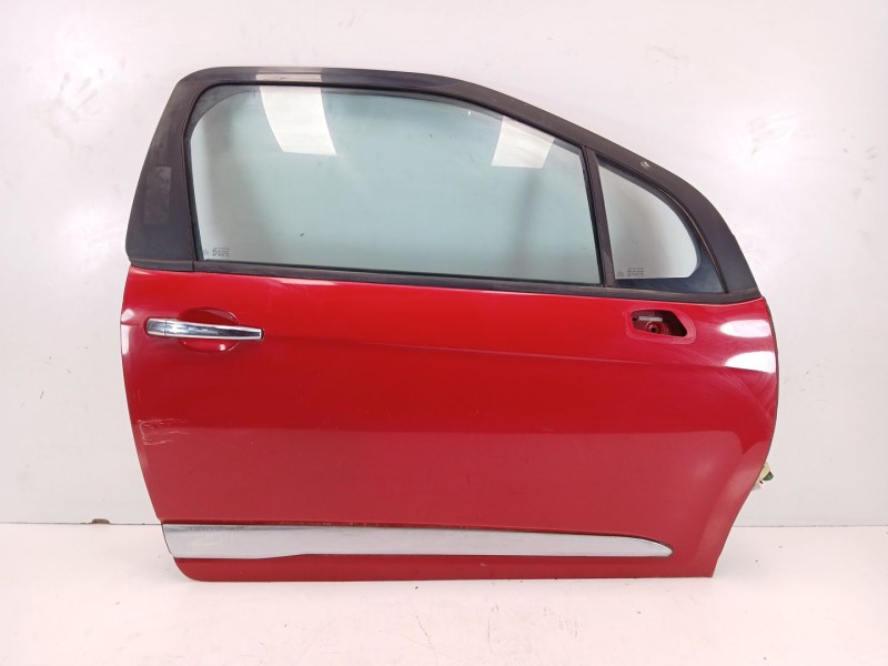 Recambio de puerta delantera derecha para citroën ds3 1.6 hdi fap referencia OEM IAM   