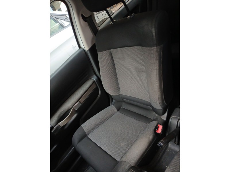 Recambio de asiento delantero derecho para citroën c4 cactus 1.2 thp 110 referencia OEM IAM   
