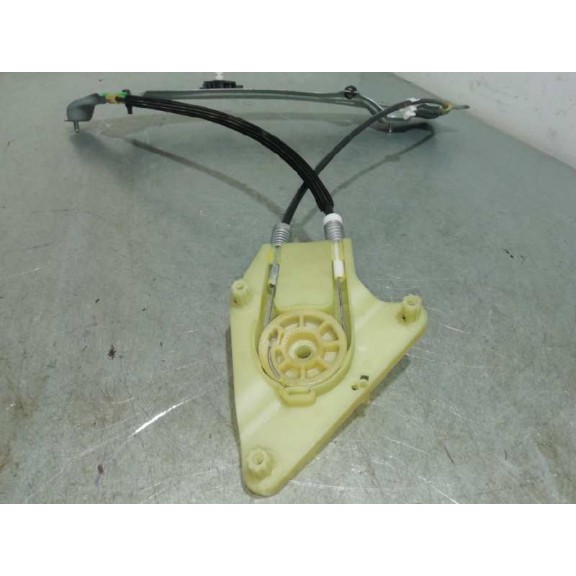 Recambio de elevalunas trasero izquierdo para renault laguna iii referencia OEM IAM 827010001R SIN MOTOR 