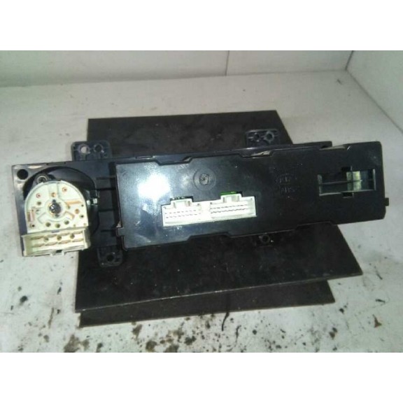 Recambio de mando climatizador para kia carnival ii 2.9 crdi cat referencia OEM IAM 0K53B61190 0K53B61190 