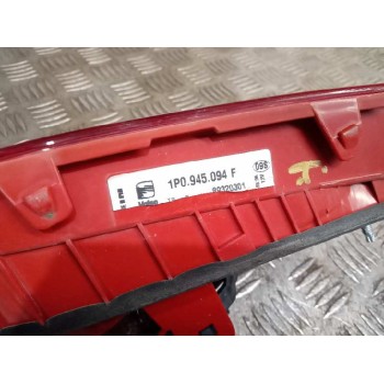 Recambio de piloto trasero derecho interior para seat leon (1p1) reference referencia OEM IAM 1P0945094F SEGUNDA SERIE 