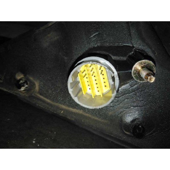 Recambio de retrovisor izquierdo para renault laguna ii (bg0) dynamique referencia OEM IAM  ELECTRICO 7 PIN PLATA