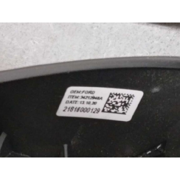 Recambio de volante para ford focus titanium referencia OEM IAM JX7B3600GE CON MANDOS BUEN ESTADO