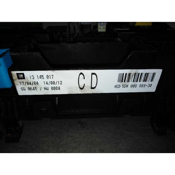 Recambio de caja reles / fusibles para opel astra h berlina cosmo referencia OEM IAM 13145017  