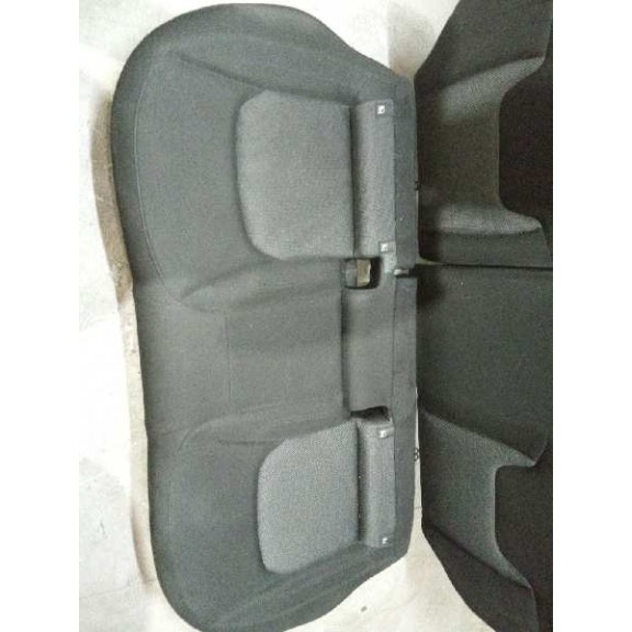 Recambio de juego asientos completo para jeep renegade sport 4x2 referencia OEM IAM   