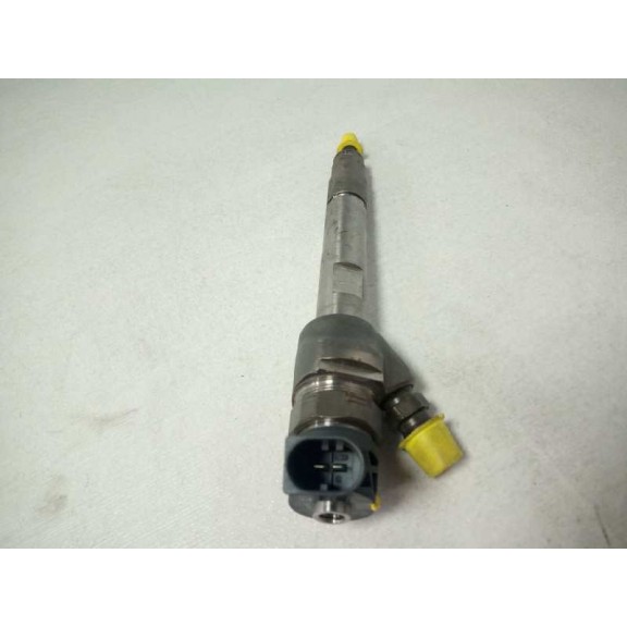 Recambio de inyector para toyota avensis touring sports advance referencia OEM IAM 8514146 0445110613 