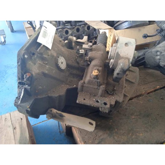 Recambio de caja cambios para chrysler voyager (gs) 2.5 turbodiesel referencia OEM IAM 4660436  