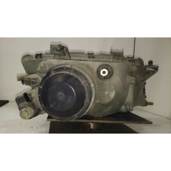 Recambio de faro izquierdo para saab 900 berlina 2.0 referencia OEM IAM   