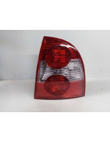 Recambio de piloto trasero derecho para volkswagen passat berlina (3b3) referencia OEM IAM  ROJO-BLANCO 