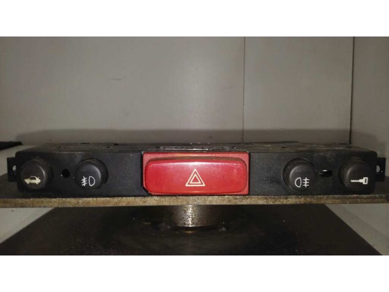 Recambio de warning para alfa romeo 147 (190) 1.6 t.spark eco distinctive referencia OEM IAM 735266925  