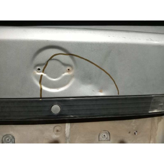 Recambio de tapa maletero para bmw serie 7 (e65/e66) 730d referencia OEM IAM  GRIS 