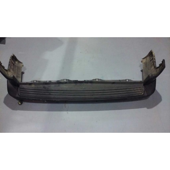 Recambio de paragolpes trasero para land rover discovery 4 3.0 td v6 cat referencia OEM IAM   