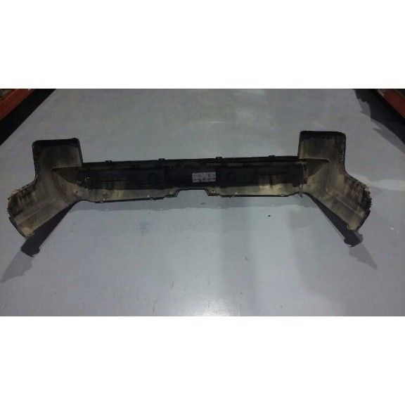 Recambio de paragolpes trasero para land rover discovery 4 3.0 td v6 cat referencia OEM IAM   
