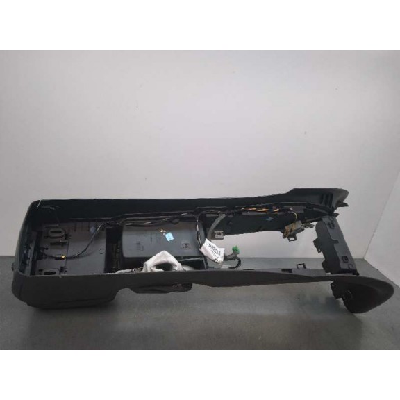 Recambio de apoyabrazos central para volvo s40 berlina 1.8 kinetic referencia OEM IAM 8687408  