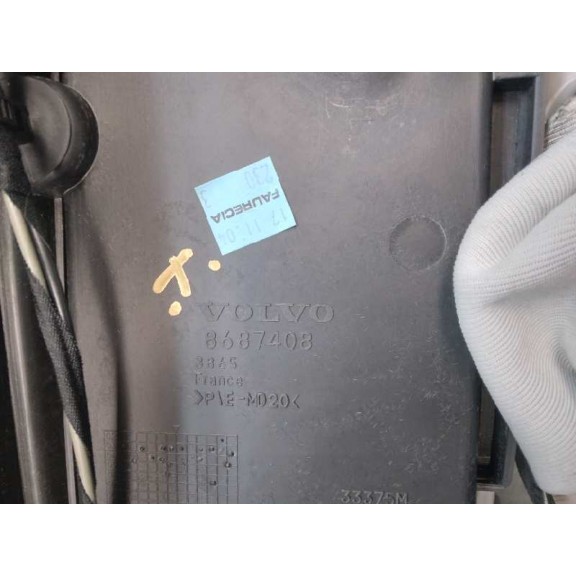 Recambio de apoyabrazos central para volvo s40 berlina 1.8 kinetic referencia OEM IAM 8687408  