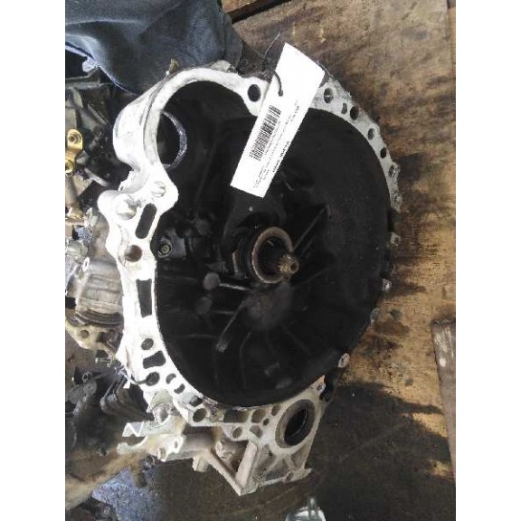 Recambio de caja cambios para toyota corolla (e12) 2.0 d-4d linea luna berlina referencia OEM IAM D1F4A3 CASCO 
