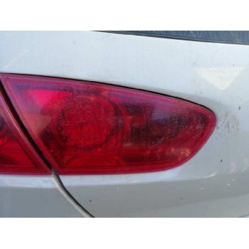 PILOTO TRASERO IZQUIERDO INTERIOR 1P0945093F SEGUNDA SERIE 