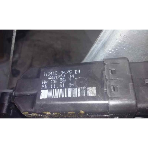 Recambio de elevalunas delantero izquierdo para renault scenic ii authentique referencia OEM IAM   