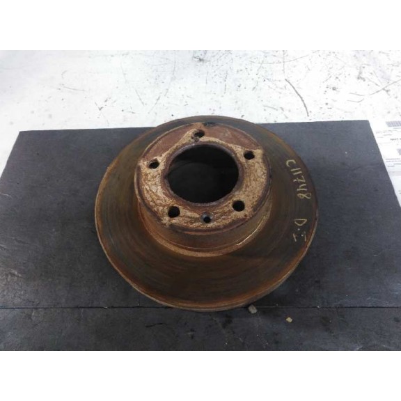 Recambio de disco freno delantero para nissan interstar mod. 04 (x70) 2.5 dci diesel cat referencia OEM IAM  5 TORNILLOS 