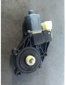 Recambio de motor elevalunas delantero izquierdo para ford fiesta (cb1) titanium referencia OEM IAM 8A6114A389B  