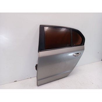 Recambio de puerta trasera izquierda para skoda superb ii (3t4) 2.0 tdi 16v referencia OEM IAM 3t5833055  
