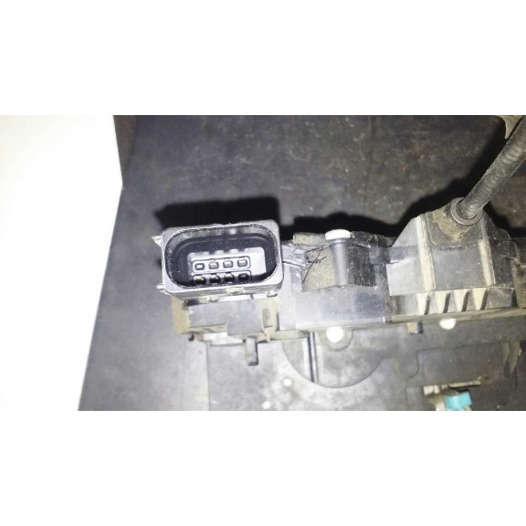 Recambio de cerradura puerta delantera derecha para fiat grande punto (199) 1.3 16v multijet active (55kw) referencia OEM IAM 55