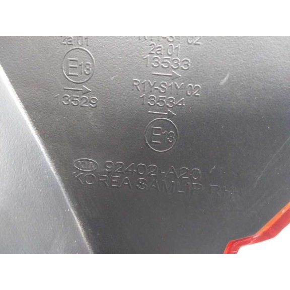 Recambio de piloto trasero derecho para kia cee´d drive referencia OEM IAM 92402A20  